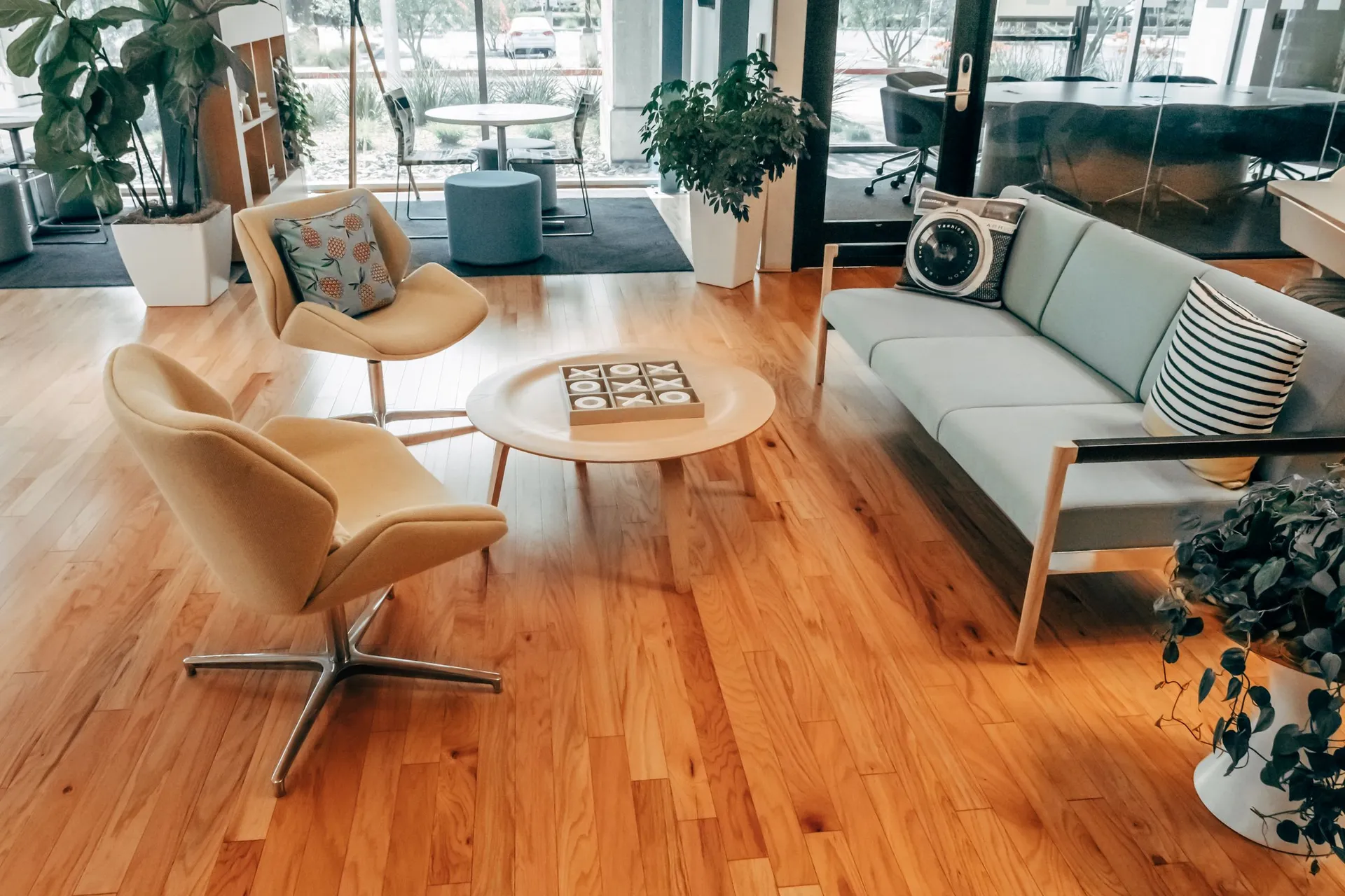 Wood-look flooring in an office lounge